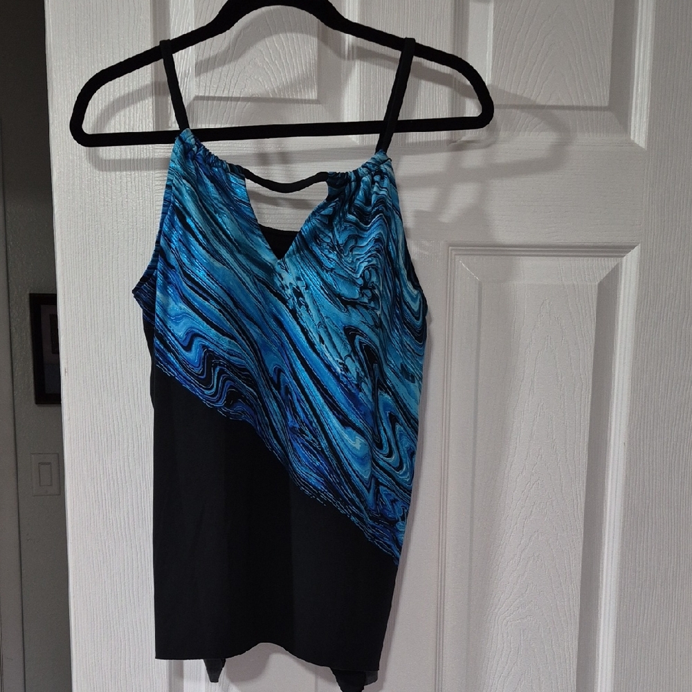 Miraclesuit Blue Pointe Peephole Handkerchief Hem Swimsuit Tankini Top 12